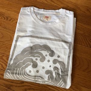 Outerknown X Levi’s wave shirt